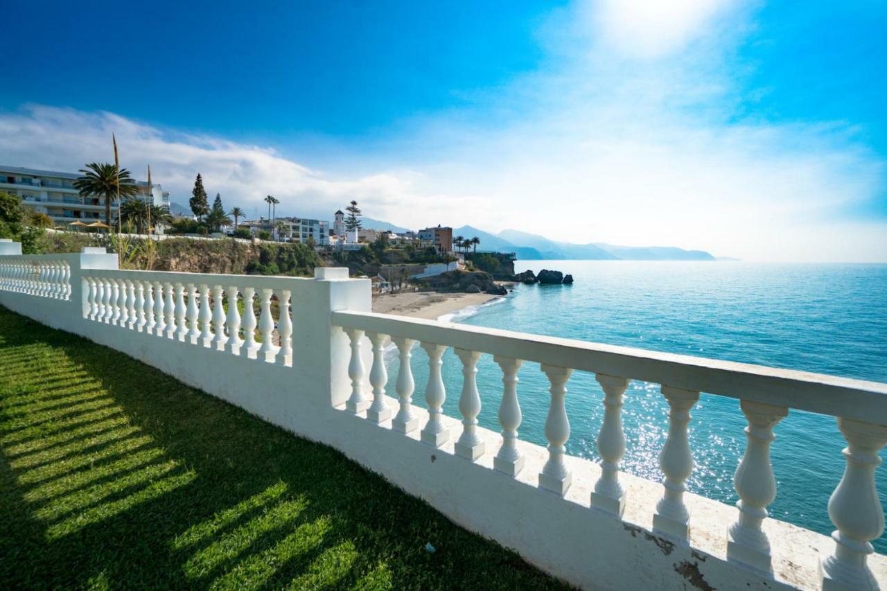 Palmeras 80 Menyber نيرخا المظهر الخارجي الصورة